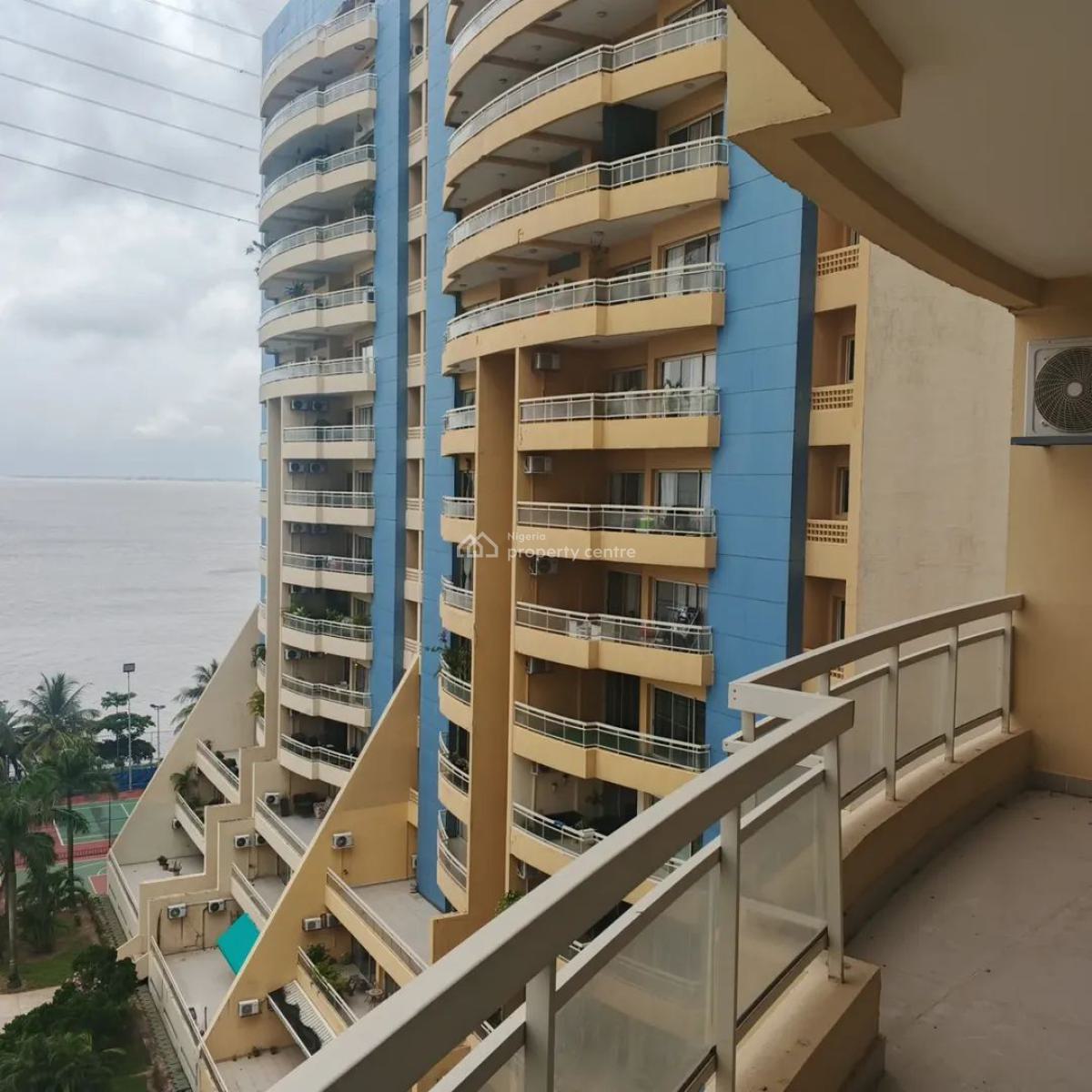 3 Bedrooms 7th Floor Tastefully Finished Water Front & Bq, Ikoyi Banana Island, Banana Island, Ikoyi, Lagos, Block of Flats for Sale
