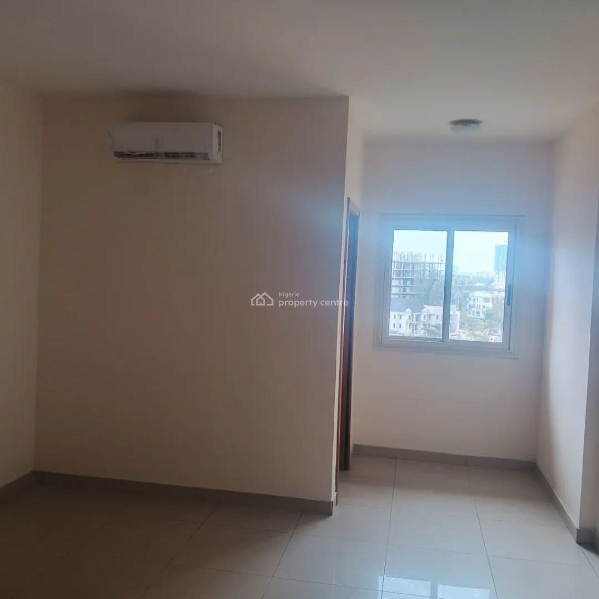 3 Bedrooms 7th Floor Tastefully Finished Water Front & Bq, Ikoyi Banana Island, Banana Island, Ikoyi, Lagos, Block of Flats for Sale