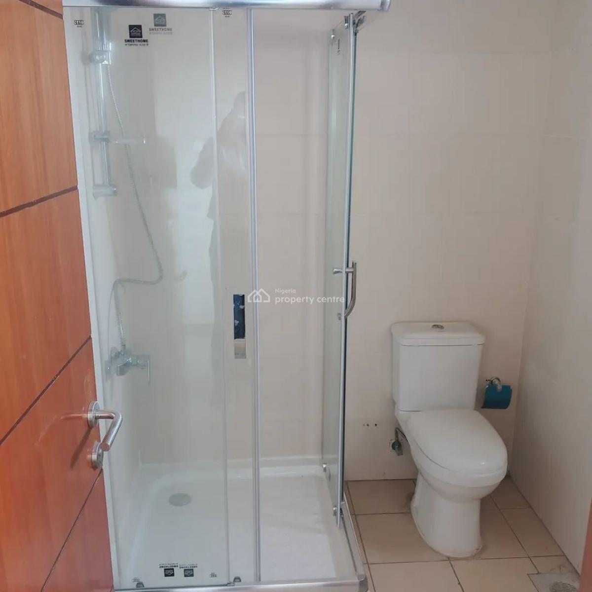 3 Bedrooms 7th Floor Tastefully Finished Water Front & Bq, Ikoyi Banana Island, Banana Island, Ikoyi, Lagos, Block of Flats for Sale
