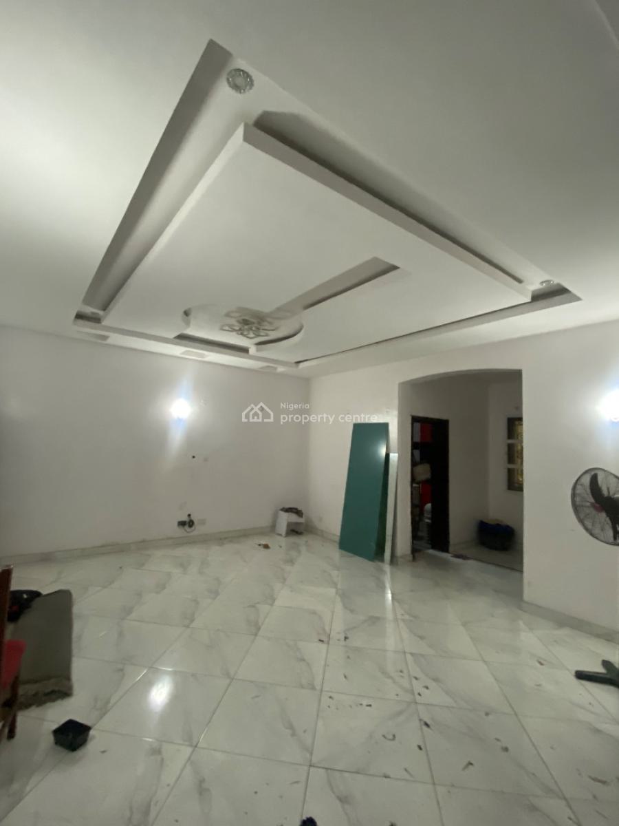 Luxury Spacious Serviced 2 Bedroom Flat, Chevron Lekki Lagos, Lekki, Lagos, Flat / Apartment for Rent