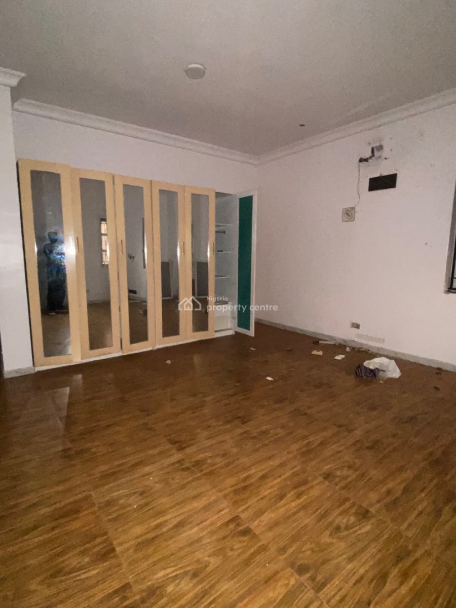 Luxury Spacious Serviced 2 Bedroom Flat, Chevron Lekki Lagos, Lekki, Lagos, Flat / Apartment for Rent