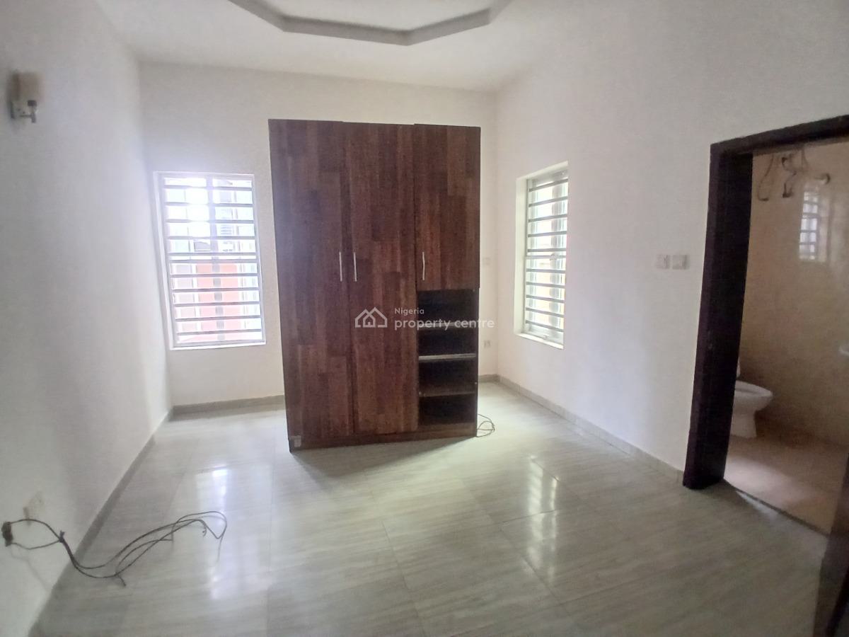 Massive 4 Bedroom Apartment with a Room Bq, Megamound Estate, Ikota, Lekki, Lagos, Flat / Apartment for Rent