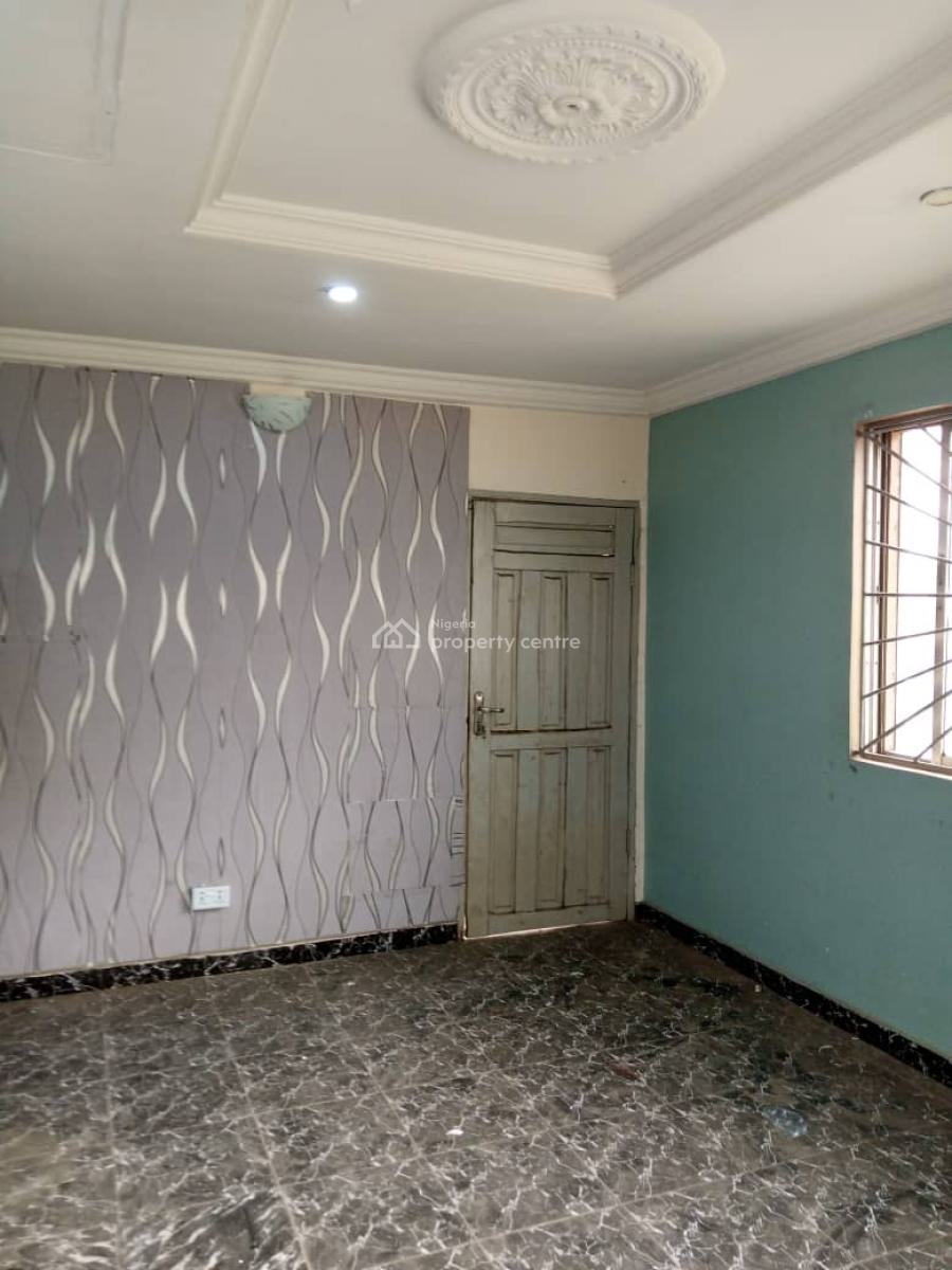 Renovated 3 Bedroom Flat, Atunrashe, Gbagada, Lagos, Flat / Apartment for Rent