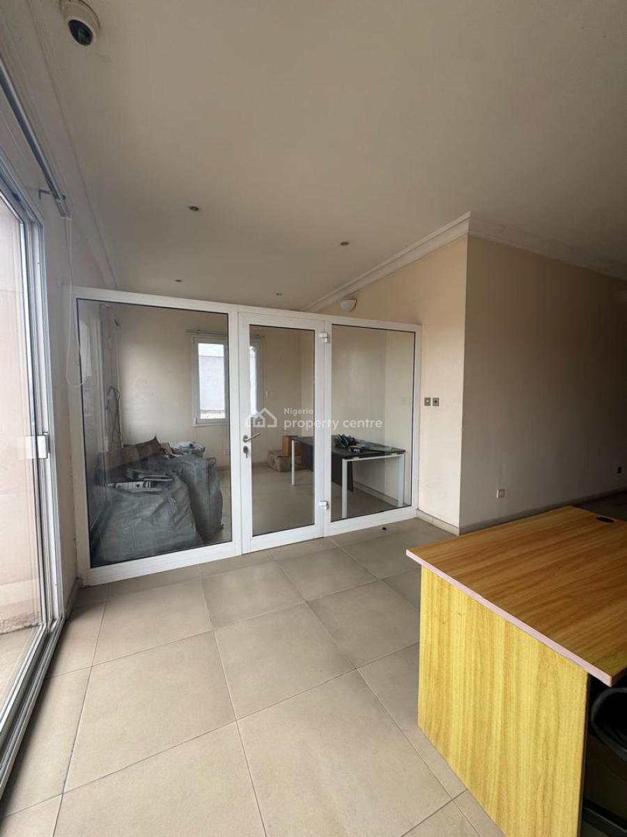 Office Use 2bedroom Flat, Lekki Phase1, Lekki Phase 1, Lekki, Lagos, Commercial Property for Rent