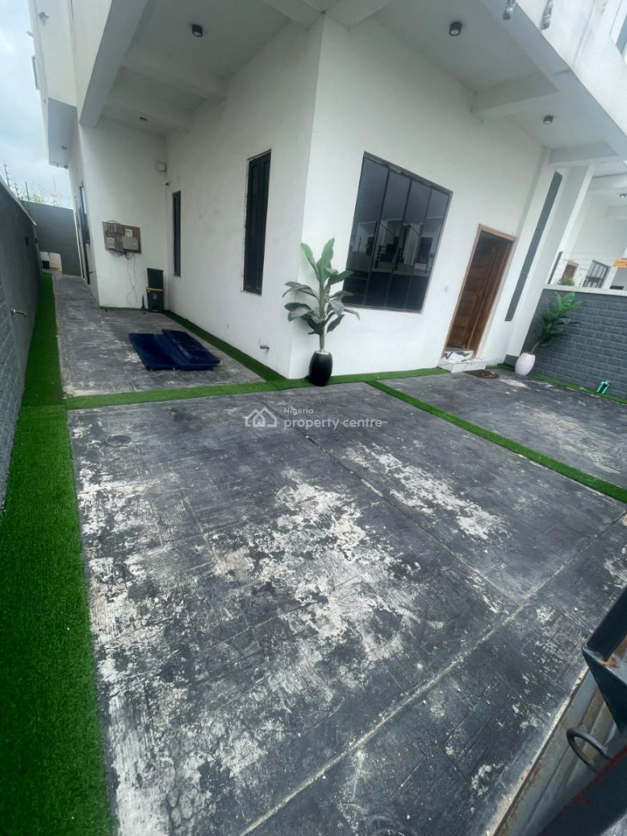 Spacious 4 Bedroom Semi Detached House, Orchid, Lekki, Lagos, Semi-detached Duplex for Rent