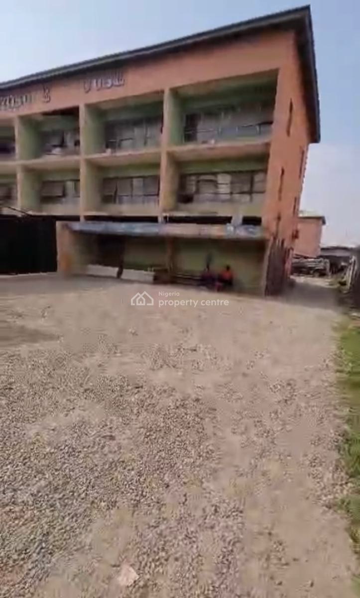 Commercial Property on Corner Piece Block of Offices Good for Any Purp, Onipan Ikorodu Road Lagos, Onipanu, Shomolu, Lagos, Plaza / Complex / Mall for Sale