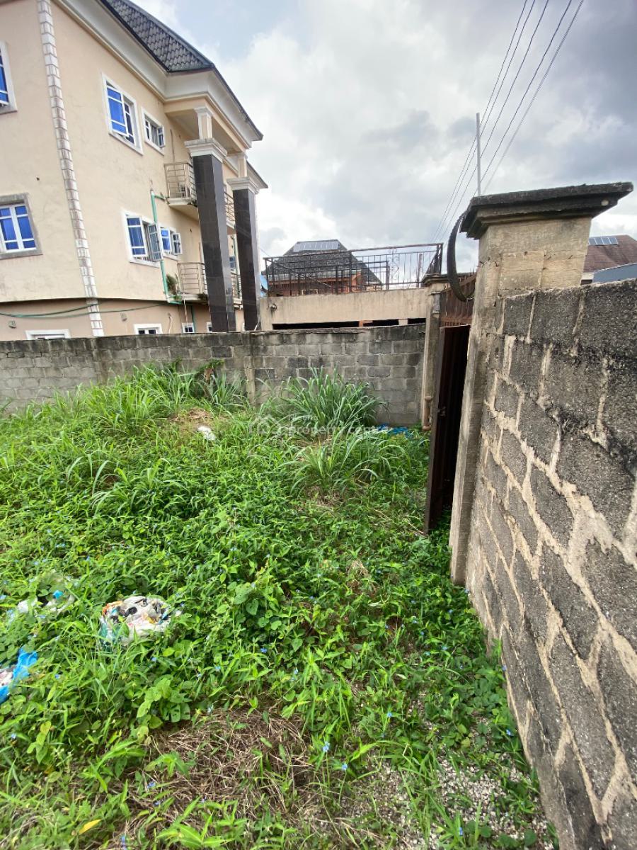 Gated  Half Plot of in a Decent Neighborhood with Cofo, Bucknor, Off Aiyelegun Road, Isolo, Lagos, Residential Land for Sale