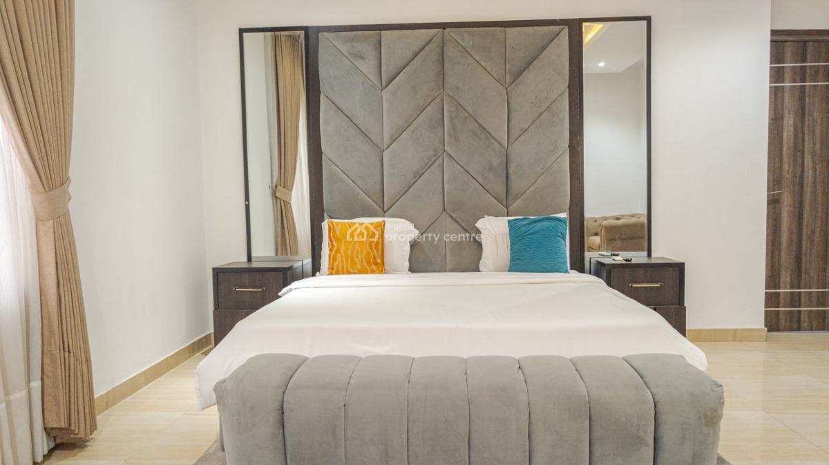 Luxury 3 Bedroom Apartment, Lekki Right, Lekki, Lagos, Flat / Apartment Short Let