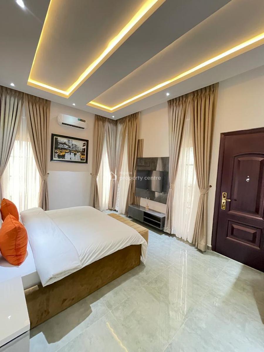 Luxury 3 Bedroom Apartment, Lekki Right, Lekki, Lagos, Flat / Apartment Short Let