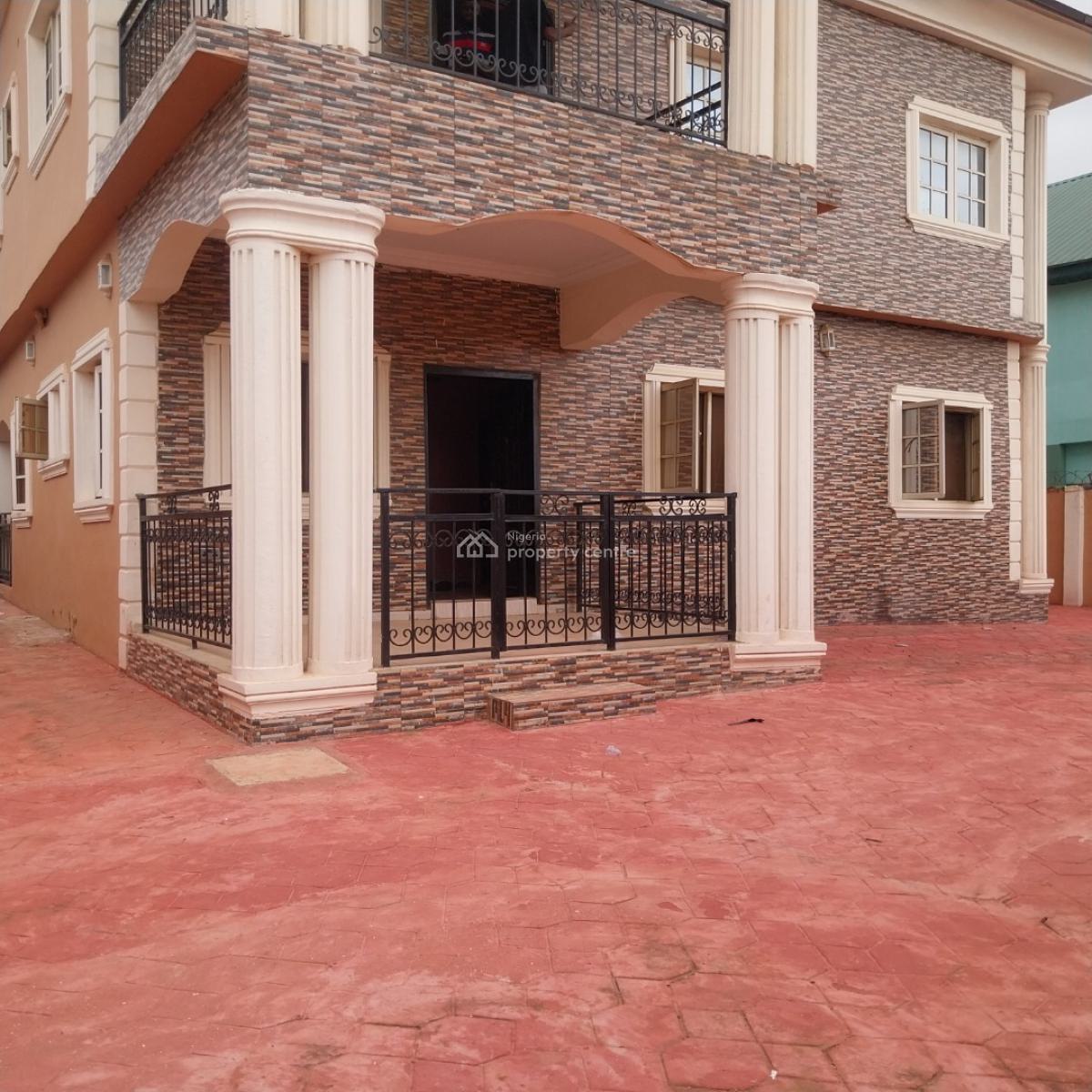 Lovely 4 Bedroom  Duplex  with 2 Units of 2 Bedroom Flat, Magboro, Magboro, Ogun, Detached Duplex for Sale