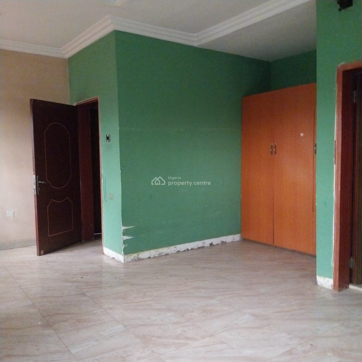 Lovely 4 Bedroom  Duplex  with 2 Units of 2 Bedroom Flat, Magboro, Magboro, Ogun, Detached Duplex for Sale