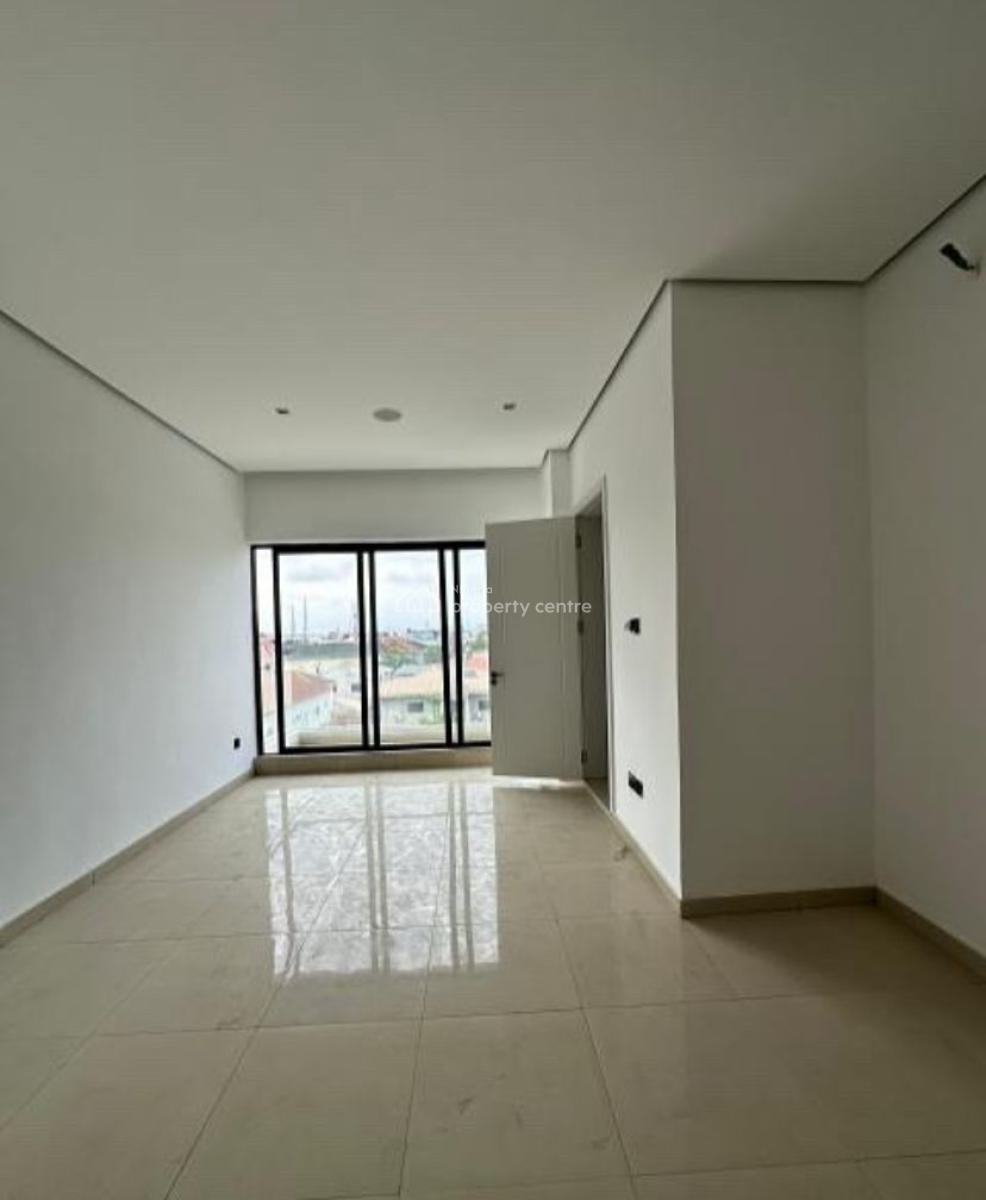 3 Bedroom Apartment with Swimming Pool, Gym, Lekki Phase 1, Lekki Phase 1, Lekki, Lagos, Flat / Apartment for Rent