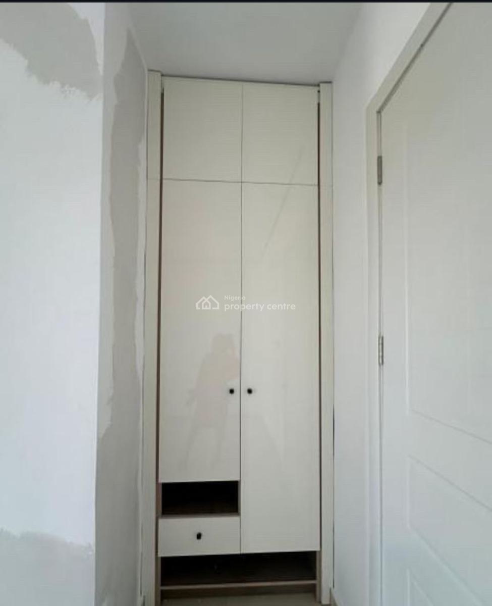 3 Bedroom Apartment with Swimming Pool, Gym, Lekki Phase 1, Lekki Phase 1, Lekki, Lagos, Flat / Apartment for Rent