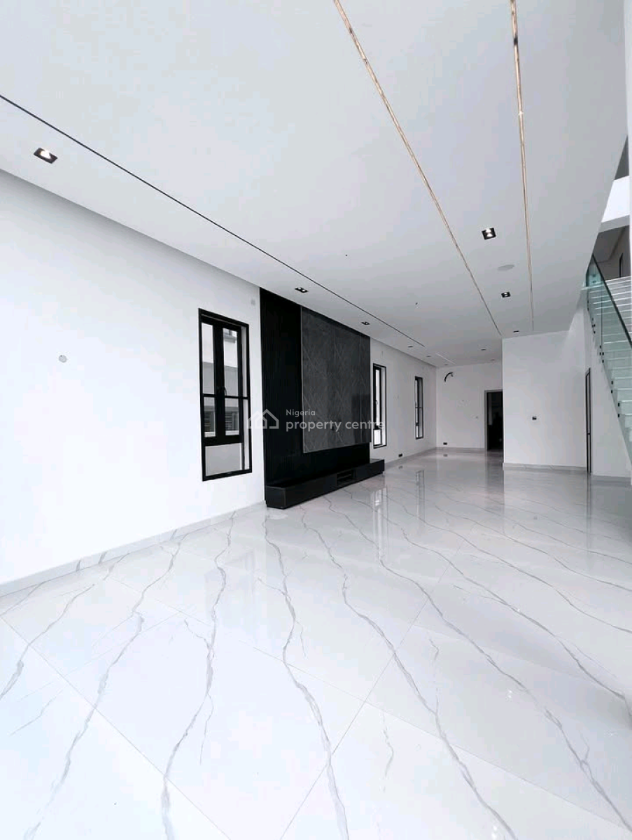 N330m Ikota Lekki Luxurious Duplex with Swimming*   5bedrooms Full, Ikota, Lekki, Lagos, House for Sale