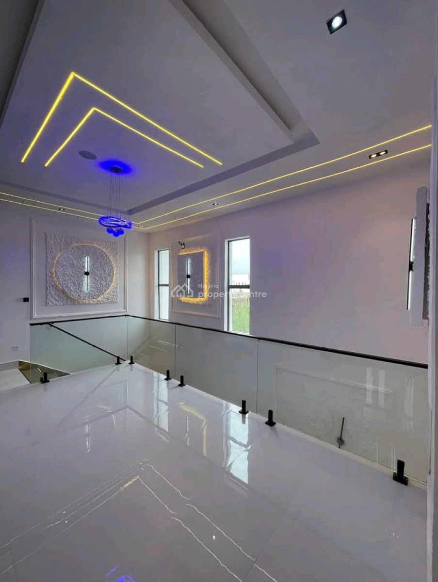 N300m Ajah Luxurious Duplex with Swimming Pool & Gym*   5bedrooms, Ajah, Lagos, House for Sale
