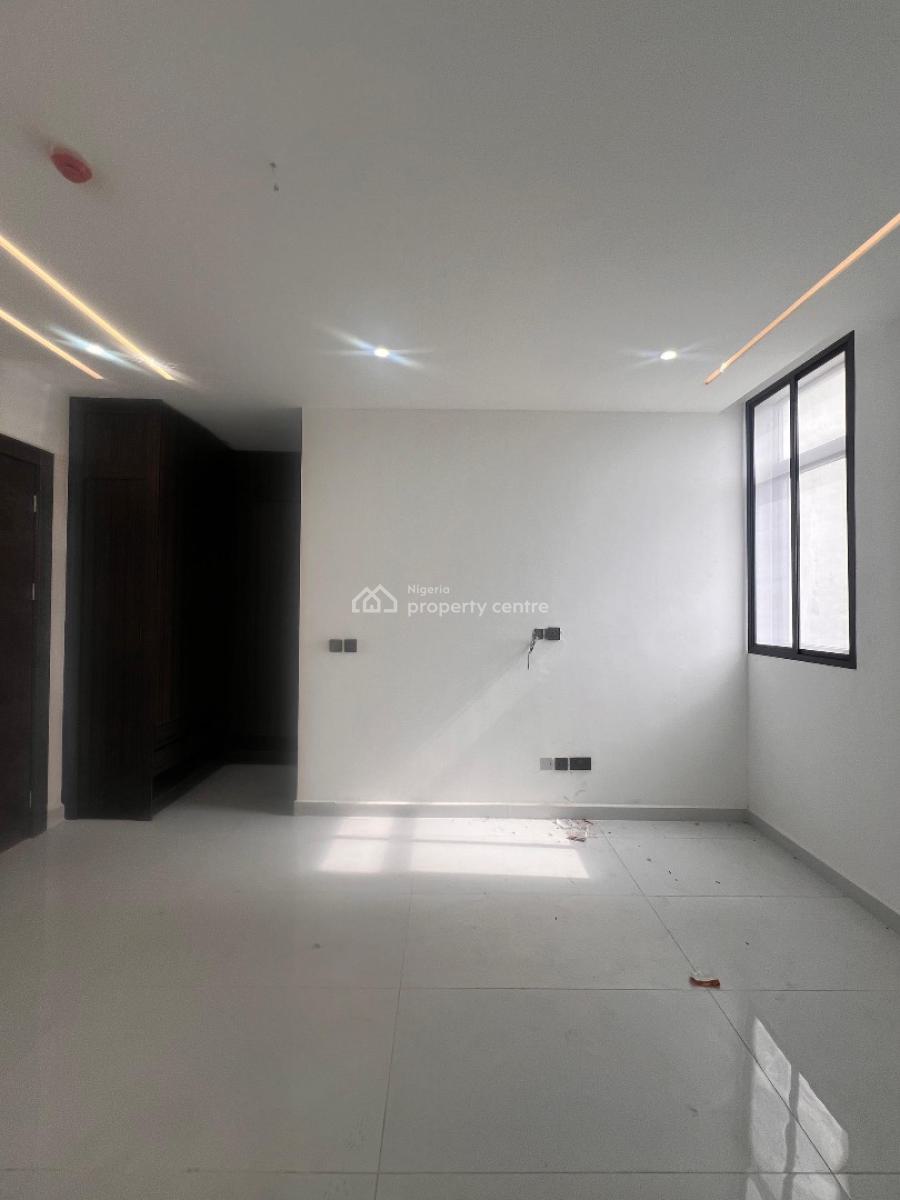 Luxury 2 Bedroom Apartment + Swimming Pool and Elevator, Less Than 6 Minutes From The Lekki Art and Crafts Market, Ikate, Lekki, Lagos, Flat / Apartment for Sale