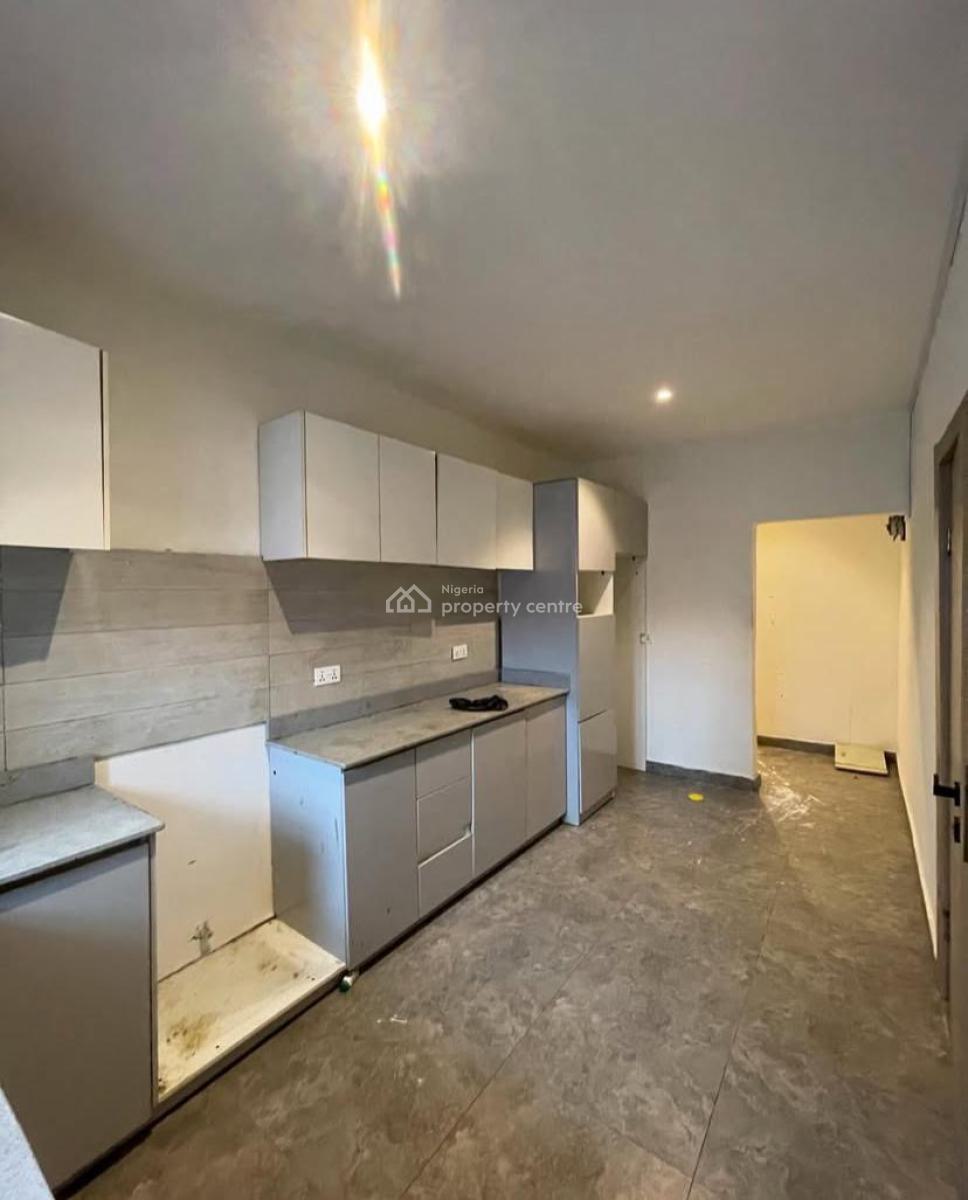 Beautiful 2 Bedroom Apartment in a Secured Neighborhood, Ikate, Ikate, Lekki, Lagos, Flat / Apartment for Rent