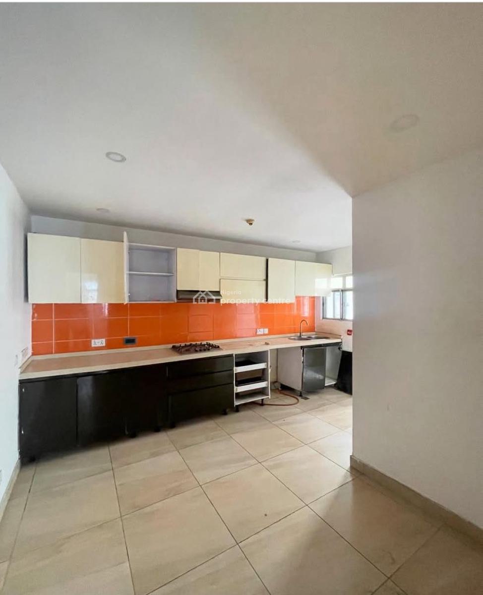 4 Bedroom Maisonette Una Secured Neighborhood, Ologolo, Ologolo, Lekki, Lagos, Semi-detached Duplex for Rent