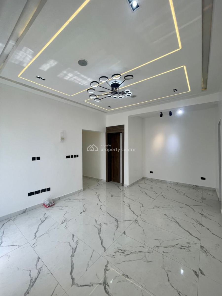 Exquisite 3-bedroom Fully Serviced Apartment, Lekki Phase 1, Lekki, Lagos, Flat / Apartment for Sale