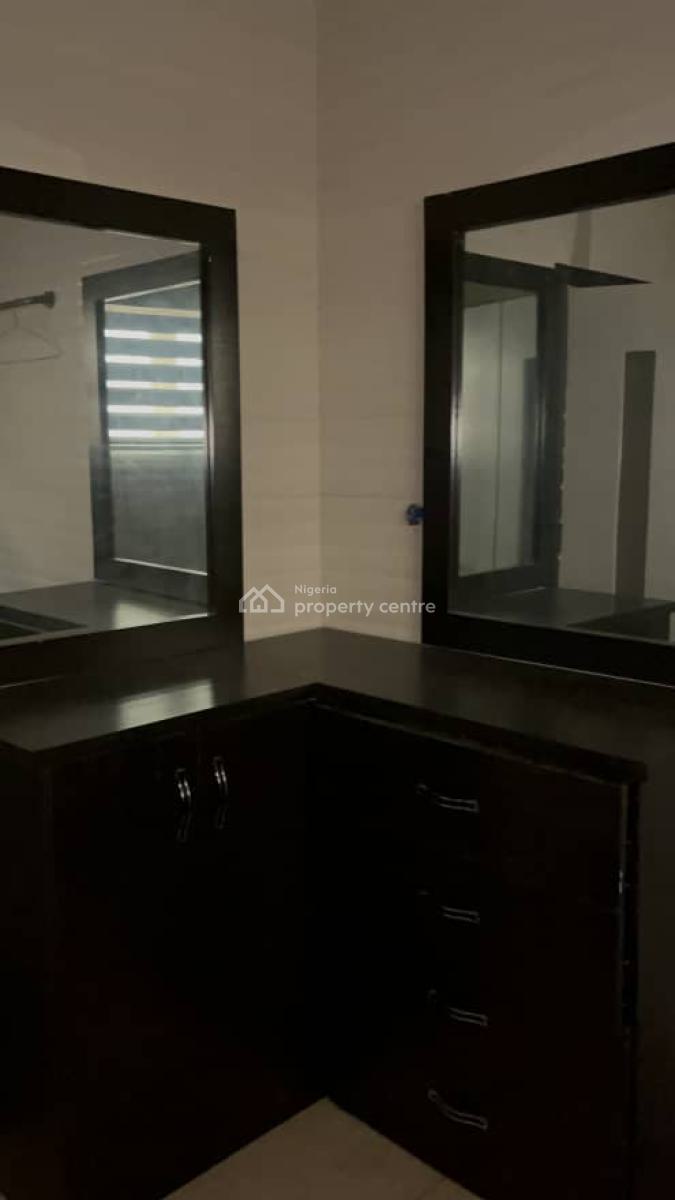 Furnished Luxurious 5bed Fully Detached Duplex in a Call-in Estate, Agungi, Lekki, Lagos, Detached Duplex for Rent