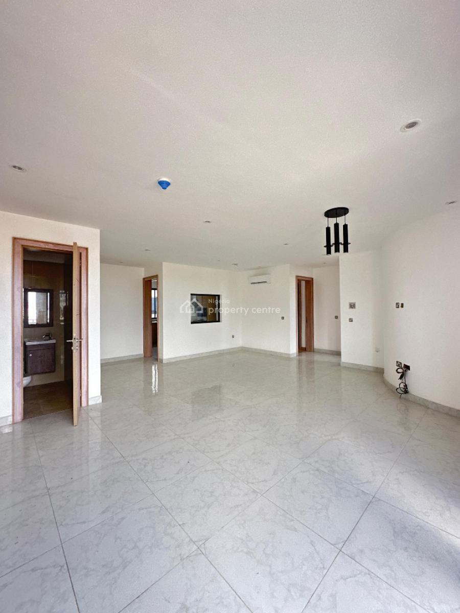 Luxuriously Built 2 Bedroom Plus Bq Apartment Suitable for Investment, Suitable for Investment in Vi, Victoria Island (vi), Lagos, Block of Flats for Sale