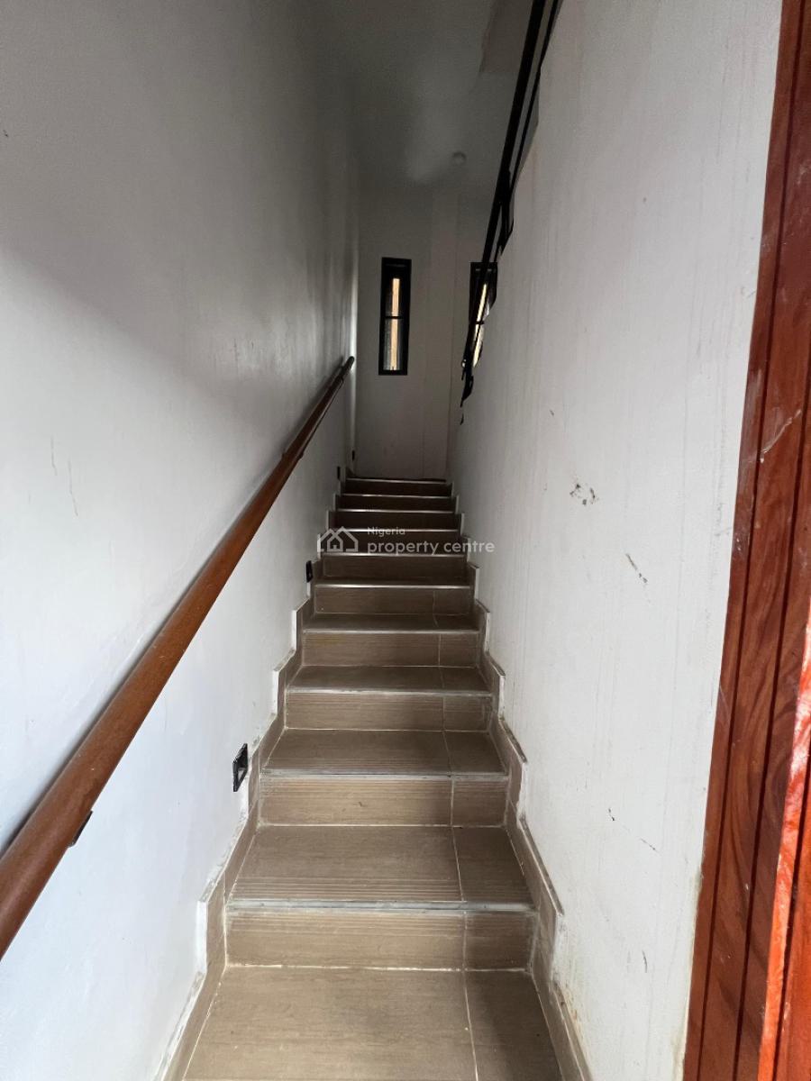 3 Bedroom Penthouse with a Room Bq, Ikota Gra, Ikota, Lekki, Lagos, House for Sale