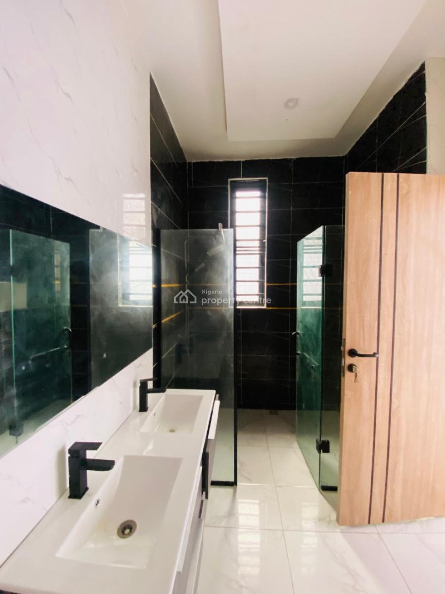 4 Bedroom Terrace Duplex, Ologolo, Lekki, Lagos, Terraced Duplex for Sale