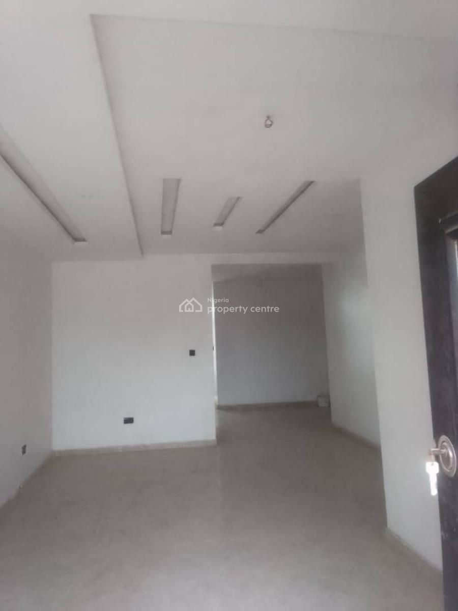 6 Units of 3-bedroom Luxury Flats with Bq, Periwinkle Estate, Lekki Phase 1, Lekki, Lagos, Block of Flats for Sale
