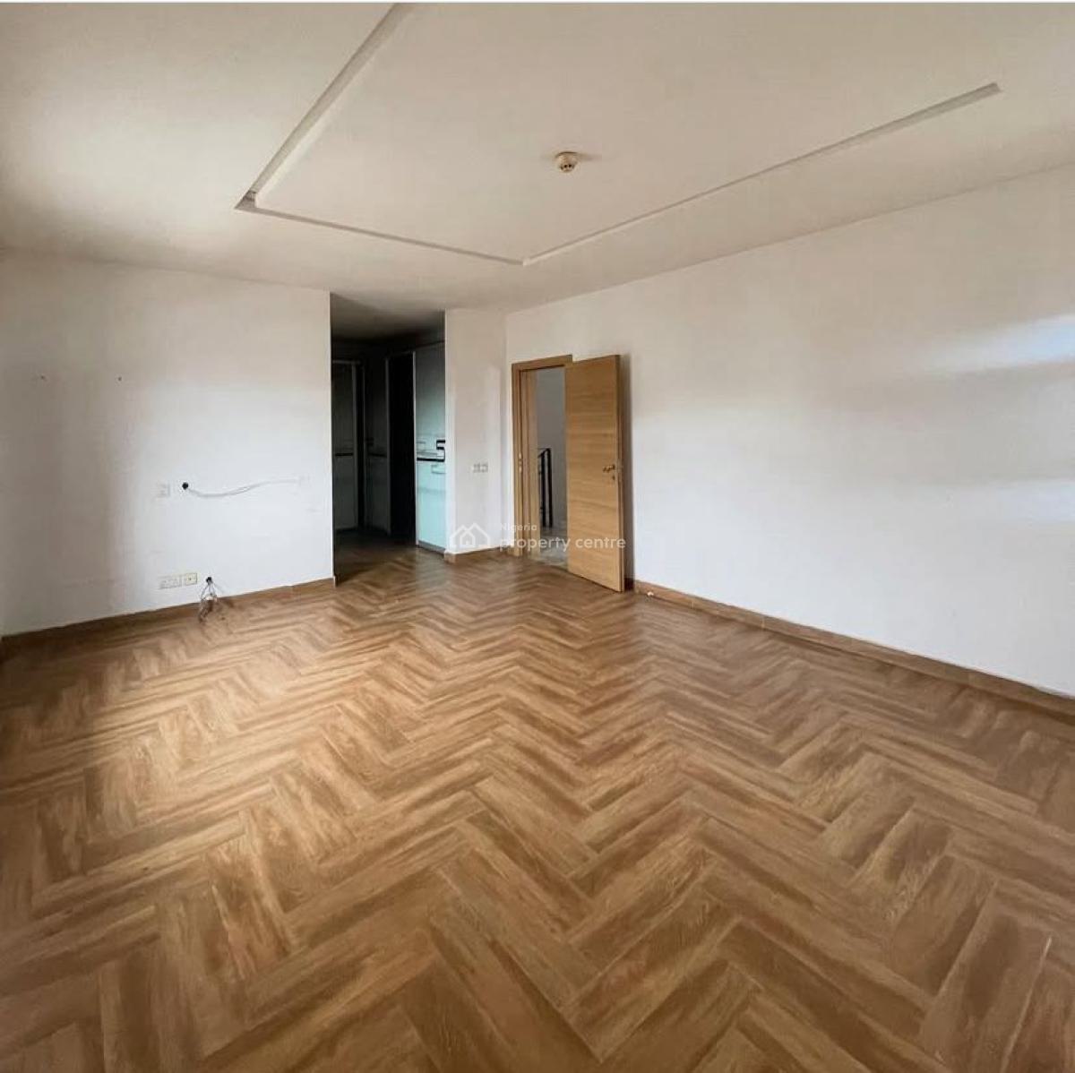 Luxury 4bedroom Maisonette Duplex, Ologolo, Lekki, Lagos, Flat / Apartment for Rent