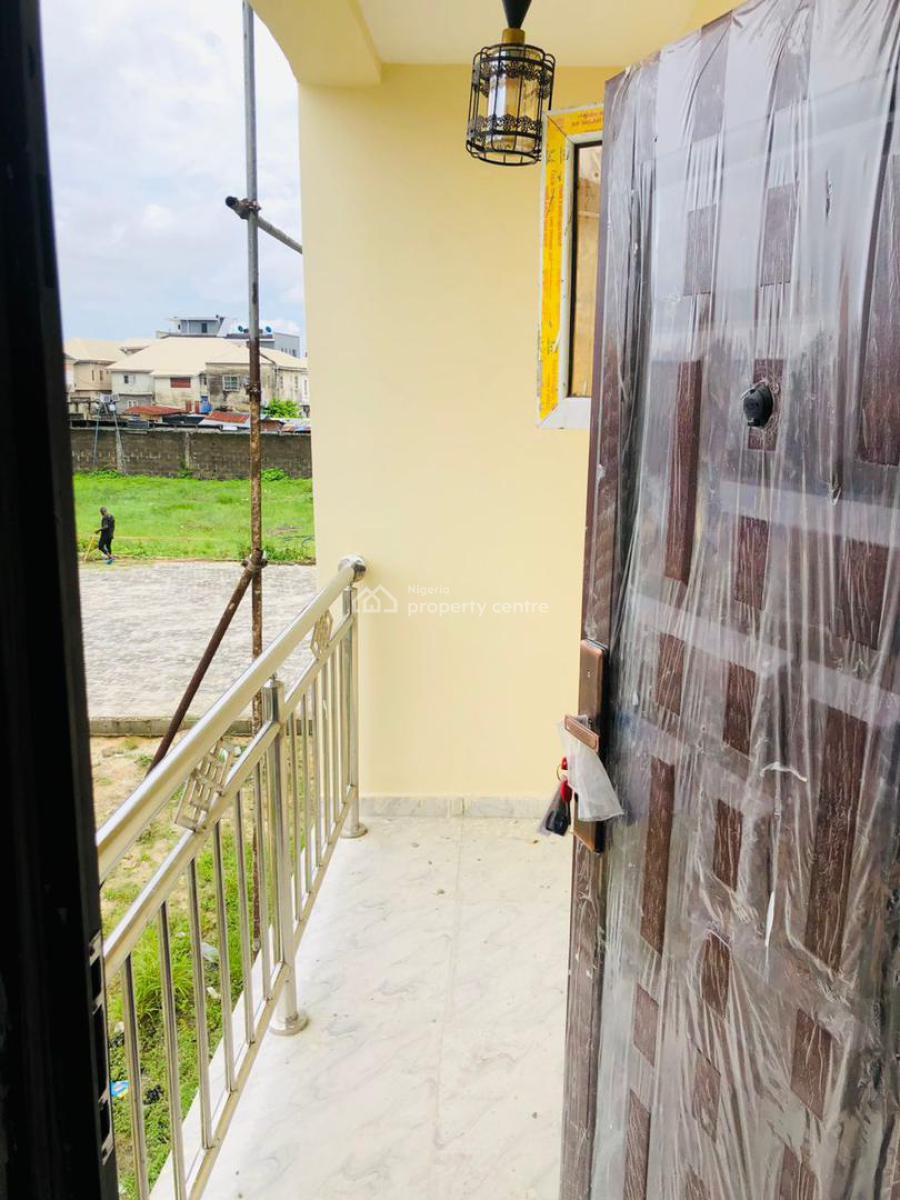 Lovely Terrace Duplex in a Decent Location, Mobil Road, Ilaje, Ajah, Lagos, Terraced Duplex for Rent