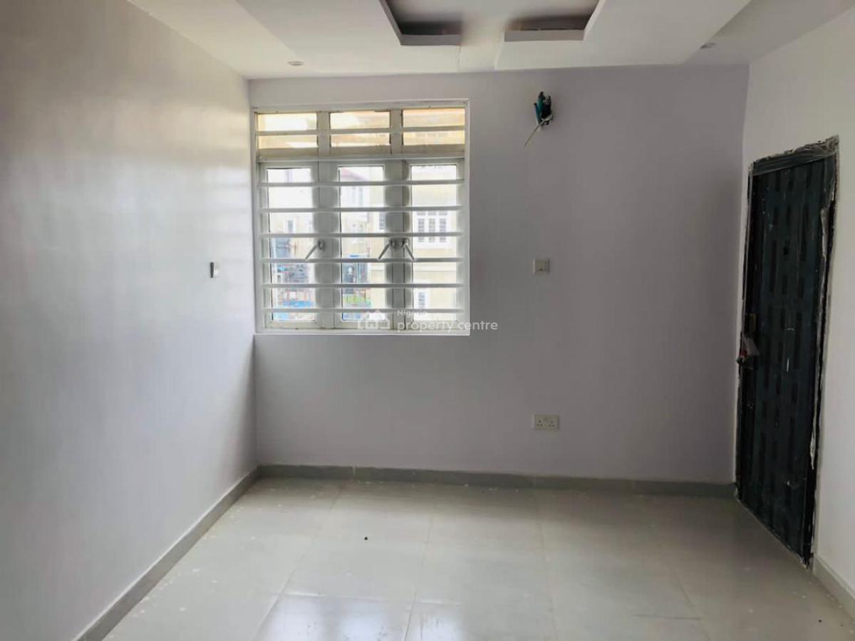 Lovely Terrace Duplex in a Decent Location, Mobil Road, Ilaje, Ajah, Lagos, Terraced Duplex for Rent