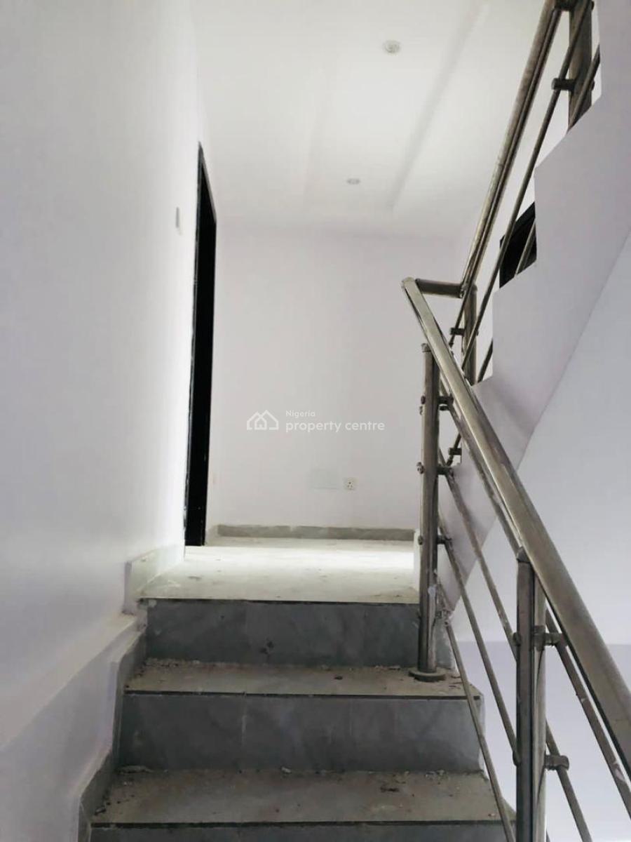 Lovely Terrace Duplex in a Decent Location, Mobil Road, Ilaje, Ajah, Lagos, Terraced Duplex for Rent