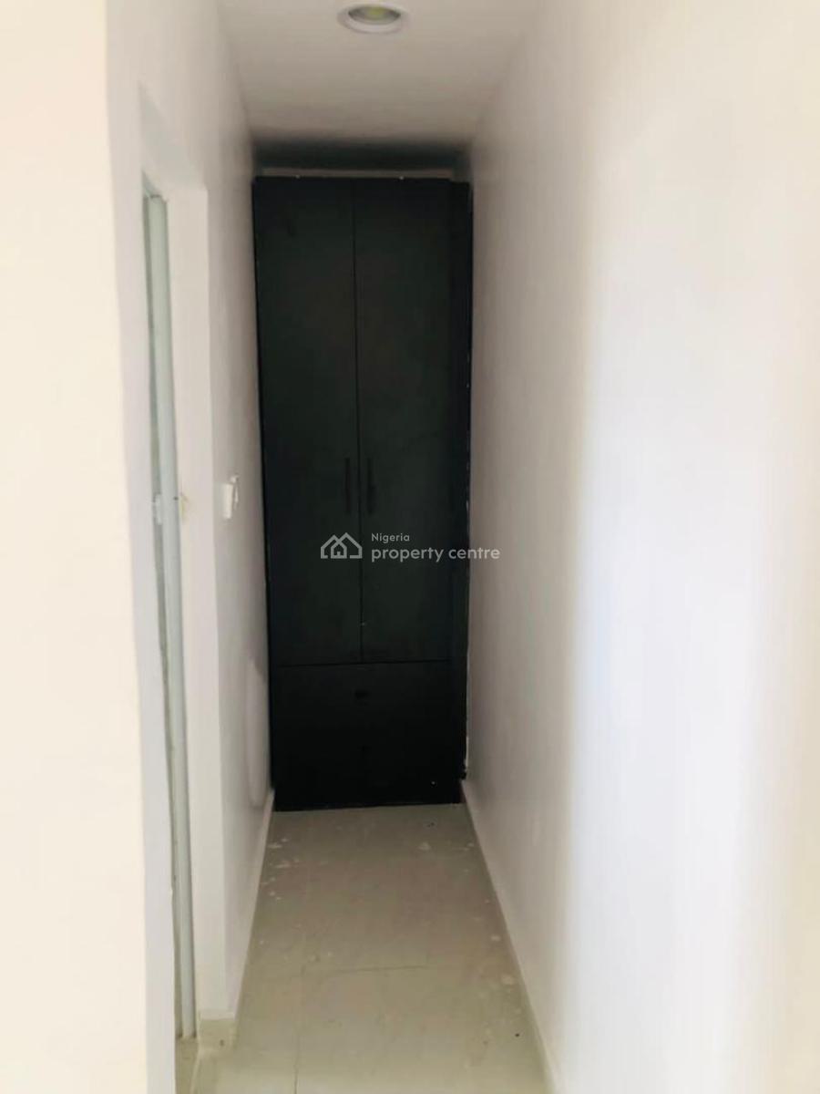 Lovely Terrace Duplex in a Decent Location, Mobil Road, Ilaje, Ajah, Lagos, Terraced Duplex for Rent