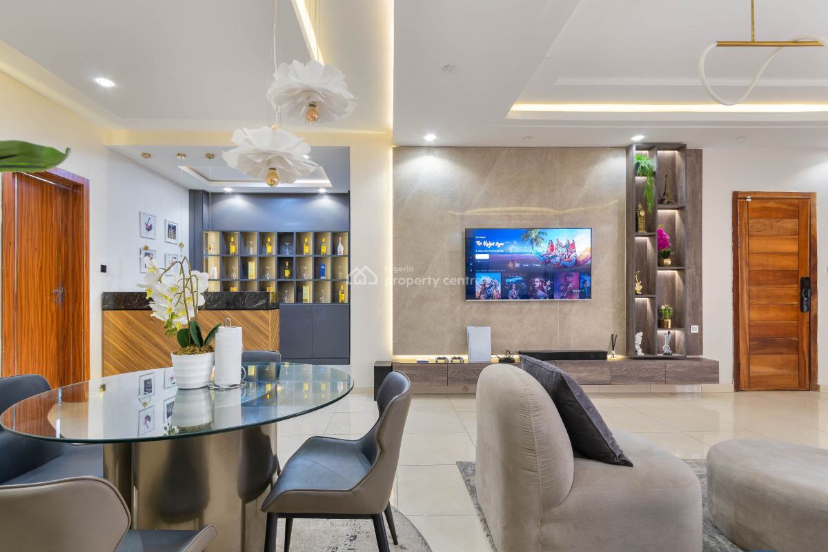 Exotic Three(3) Beds Apartment with Solar Inverter, Ps5 & Wine Bar, Located at Parkland Court, Ikate, Ikate, Lekki, Lagos, Flat / Apartment for Rent