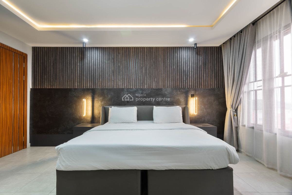Exotic Three(3) Beds Apartment with Solar Inverter, Ps5 & Wine Bar, Located at Parkland Court, Ikate, Ikate, Lekki, Lagos, Flat / Apartment for Rent