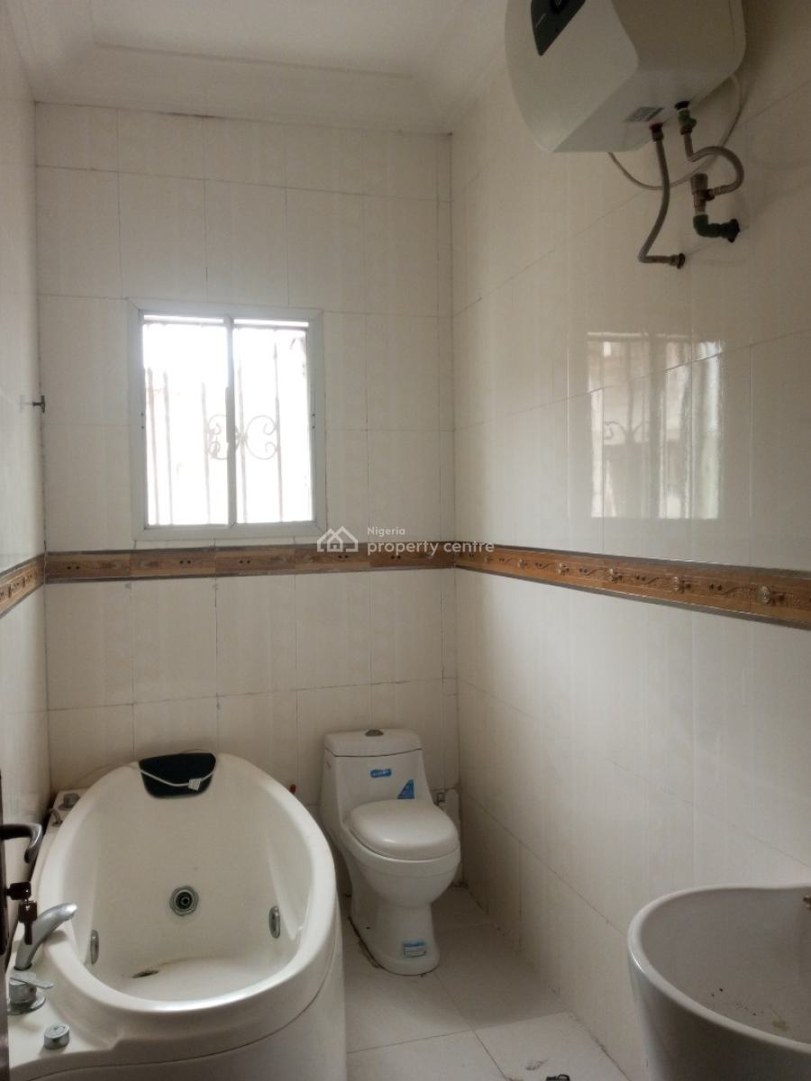 Residential 5 Bedroom Fully Detached Duplex with Bq in a Secured Estate, Chevron, Lekki, Lagos, Detached Duplex for Rent