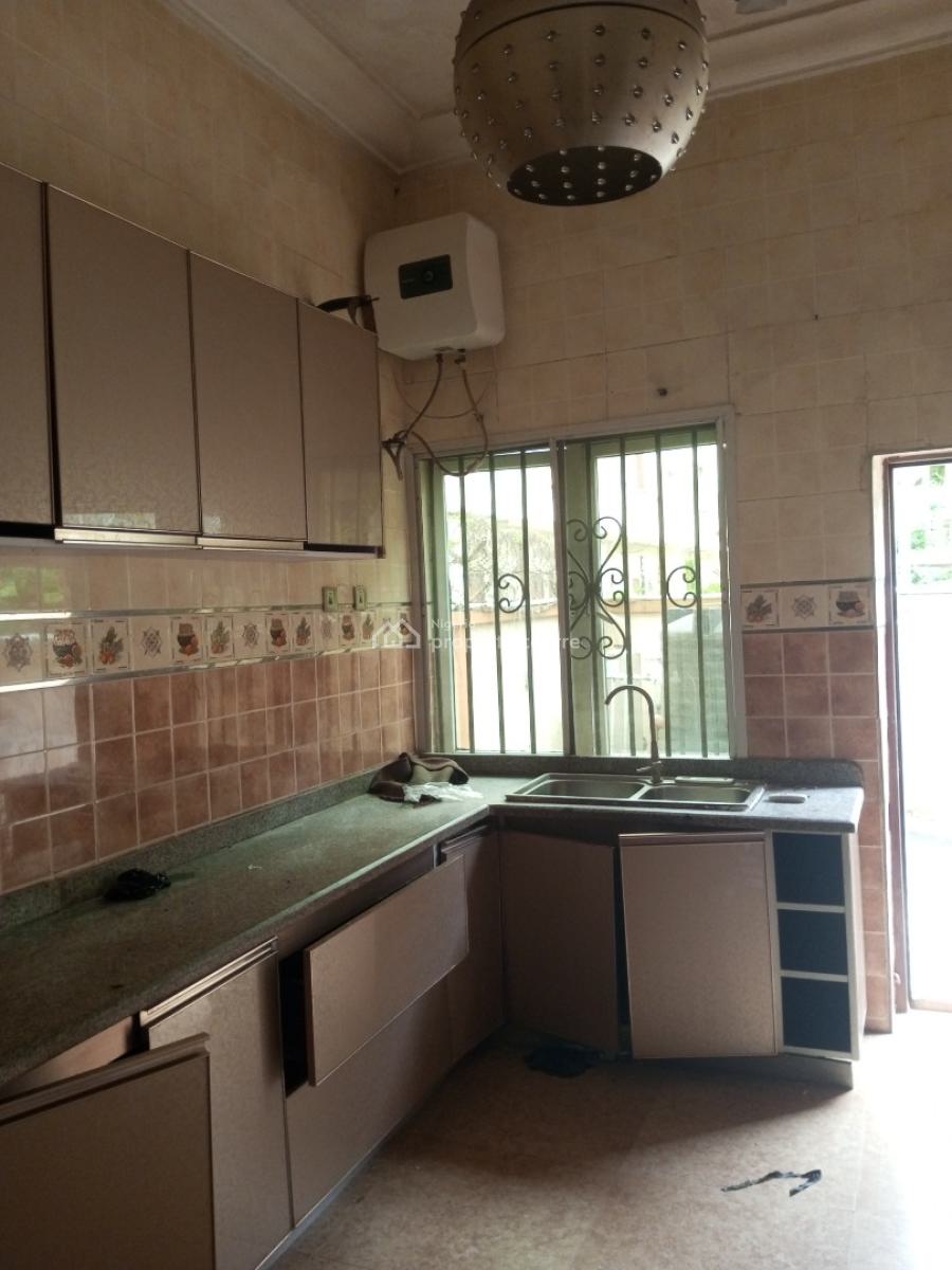 Residential 5 Bedroom Fully Detached Duplex with Bq in a Secured Estate, Chevron, Lekki, Lagos, Detached Duplex for Rent