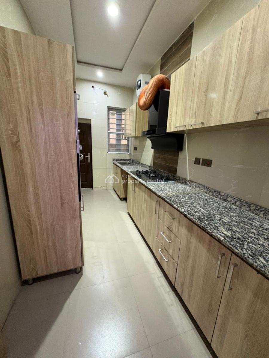 Spacious Room Upstairs, Before Orchid Roundabout, Lekki, Lagos, Self Contain (single Rooms) for Rent