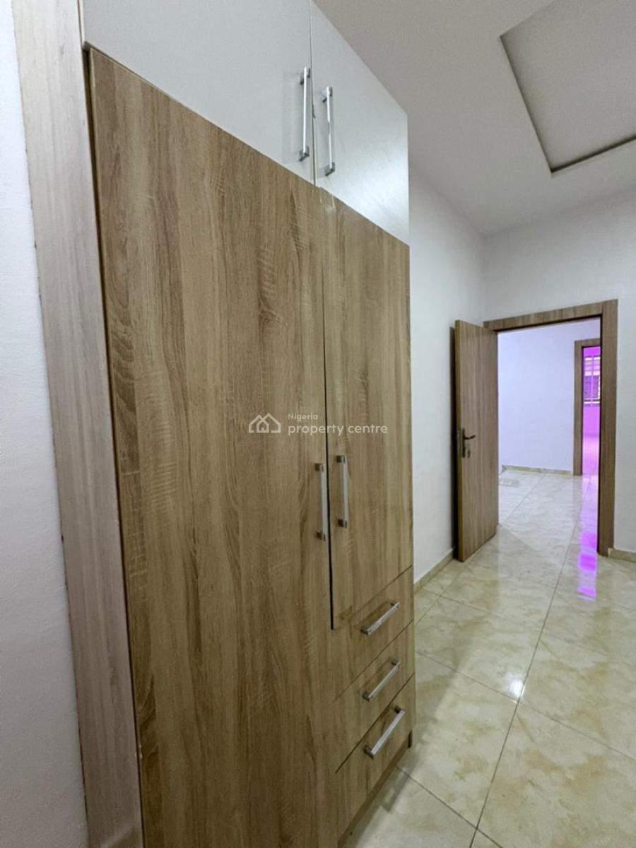 Spacious Room Upstairs, Before Orchid Roundabout, Lekki, Lagos, Self Contain (single Rooms) for Rent