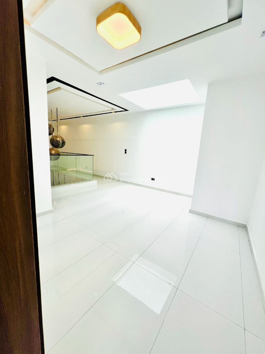 Newly Built 4 Bedroom Massionette, Lekki, Lekki, Lagos, Flat / Apartment for Rent