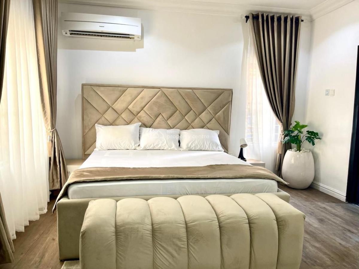 Fully Furnished 3 Bedroom Apartment, Lekki Phase 1, Lekki, Lagos, Flat / Apartment for Rent