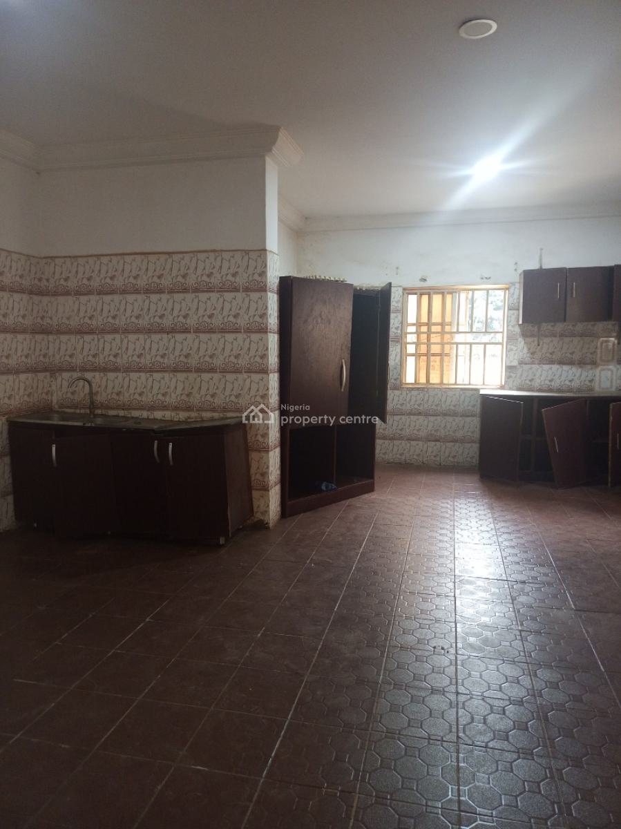 Massive 3 Bedroom Block of Flat, Next Cash & Carry, Jahi, Abuja, Flat / Apartment for Rent