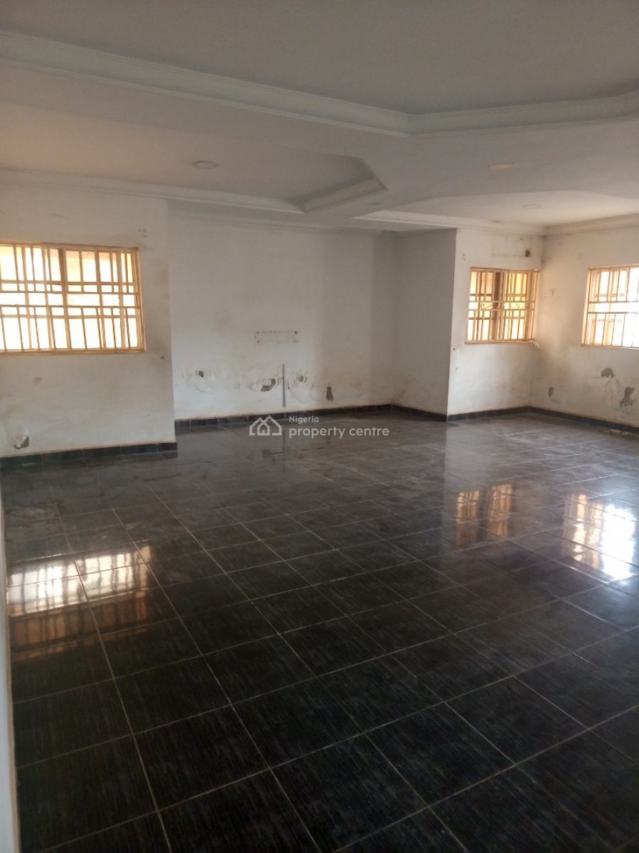 Massive 3 Bedroom Block of Flat, Next Cash & Carry, Jahi, Abuja, Flat / Apartment for Rent