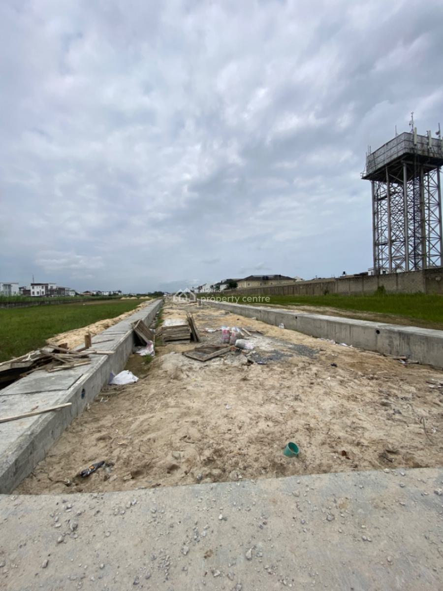 Located in a Area 625 Square Meters Land, By Pinnock Estate, Osapa, Lekki, Lagos, Land for Sale