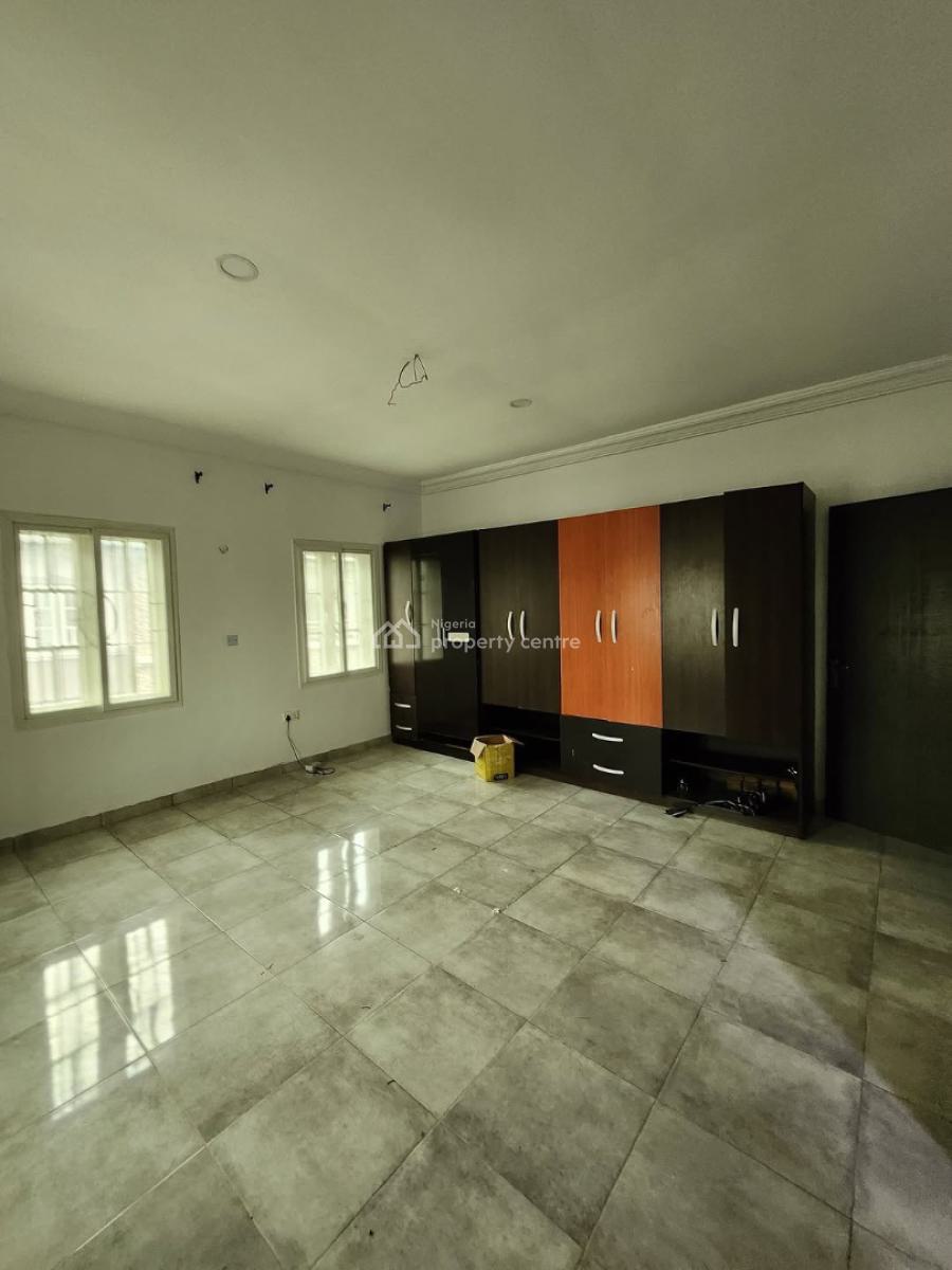 𝐒𝐏𝐀𝐂𝐈𝐎𝐔𝐒 3 𝐁𝐄𝐃𝐑𝐎𝐎𝐌 𝐓𝐄𝐑𝐑𝐀𝐂𝐄 𝐃𝐔𝐏𝐋𝐄𝐗, Osapa, Lekki, Lagos, Terraced Duplex for Rent