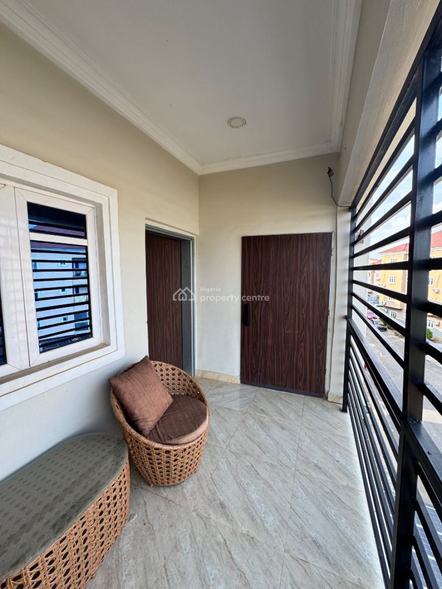 Fully Furnished & Spacious 3 Bedroom Apartment, Off Olusegun Obasanjo Way, Wuye, Abuja, Flat / Apartment for Sale