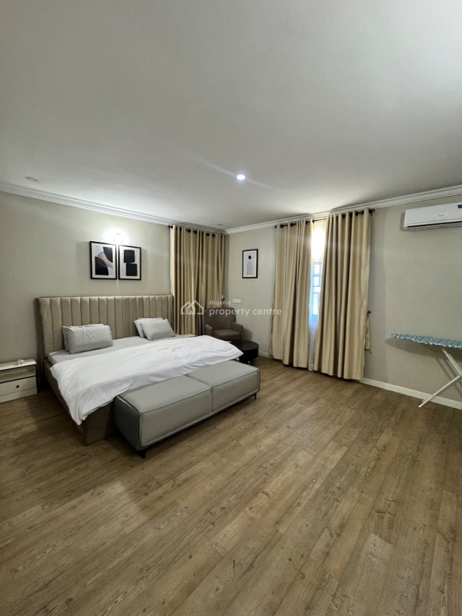 Fully Furnished & Spacious 3 Bedroom Apartment, Off Olusegun Obasanjo Way, Wuye, Abuja, Flat / Apartment for Sale