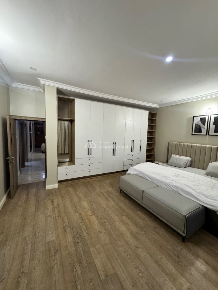 Fully Furnished & Spacious 3 Bedroom Apartment, Off Olusegun Obasanjo Way, Wuye, Abuja, Flat / Apartment for Sale
