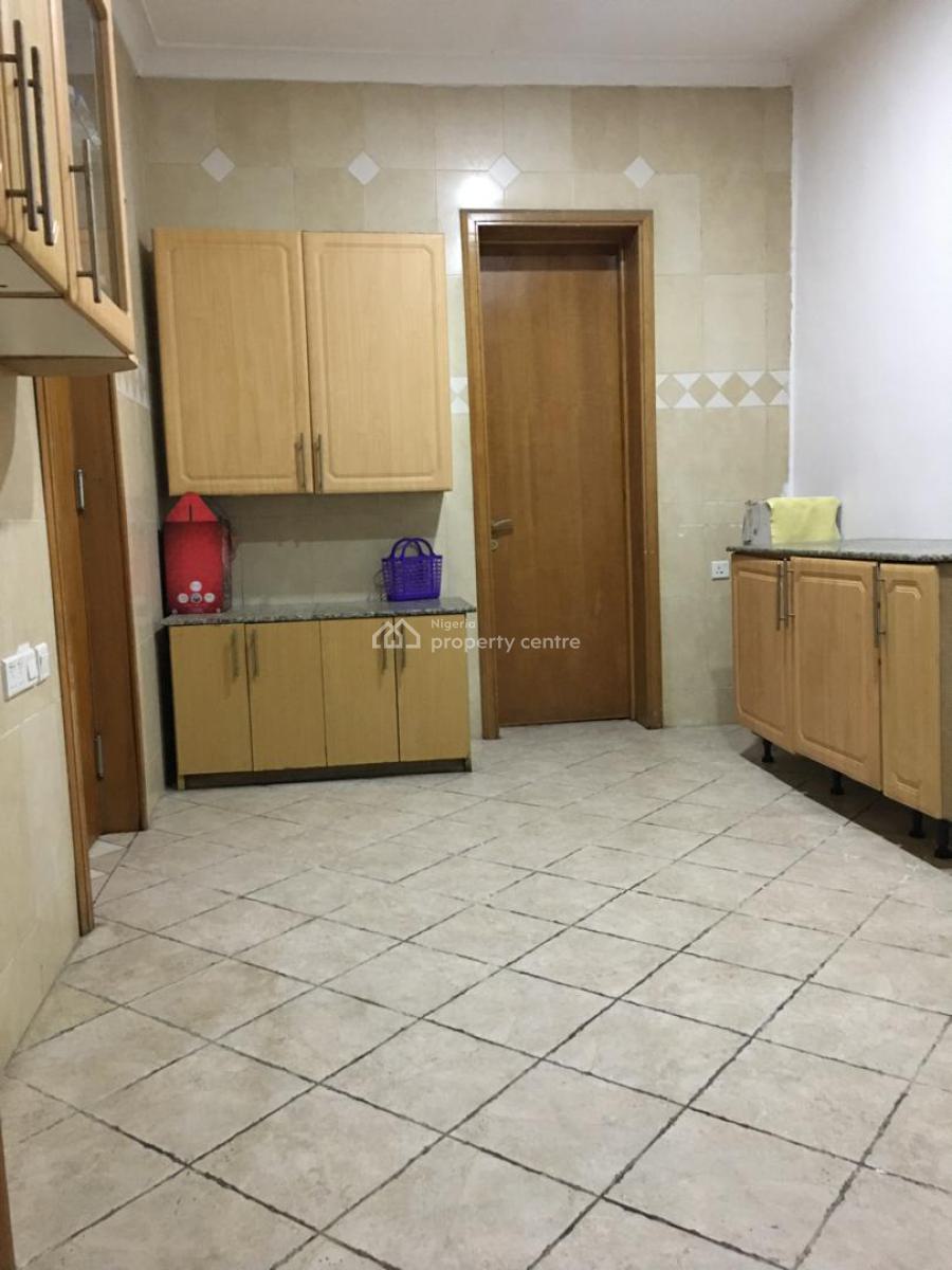 3 Bedroom Apartment, Dideolu Estate Off Ligali Ayorinde, Victoria Island (vi), Lagos, Flat / Apartment for Rent