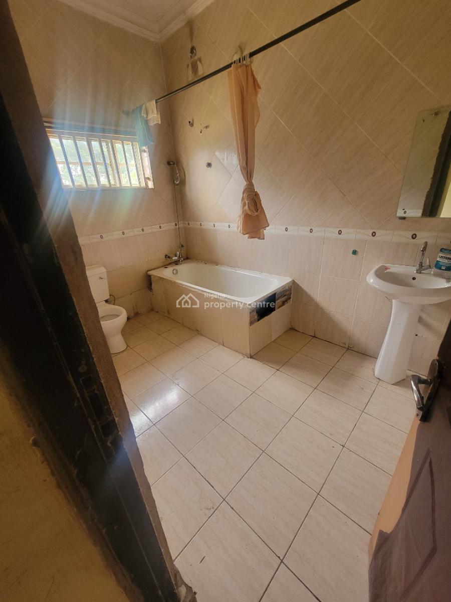 Spacious 3 Bedroom Apartment (management Would Renovate), Jabi, Abuja, Flat / Apartment for Rent